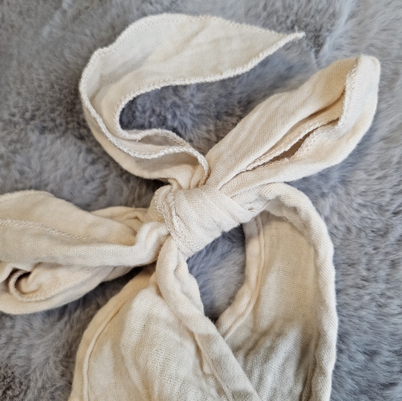 4/$20 NWT SHEIN Vacay beige tie top szS - Picture 4 of 10